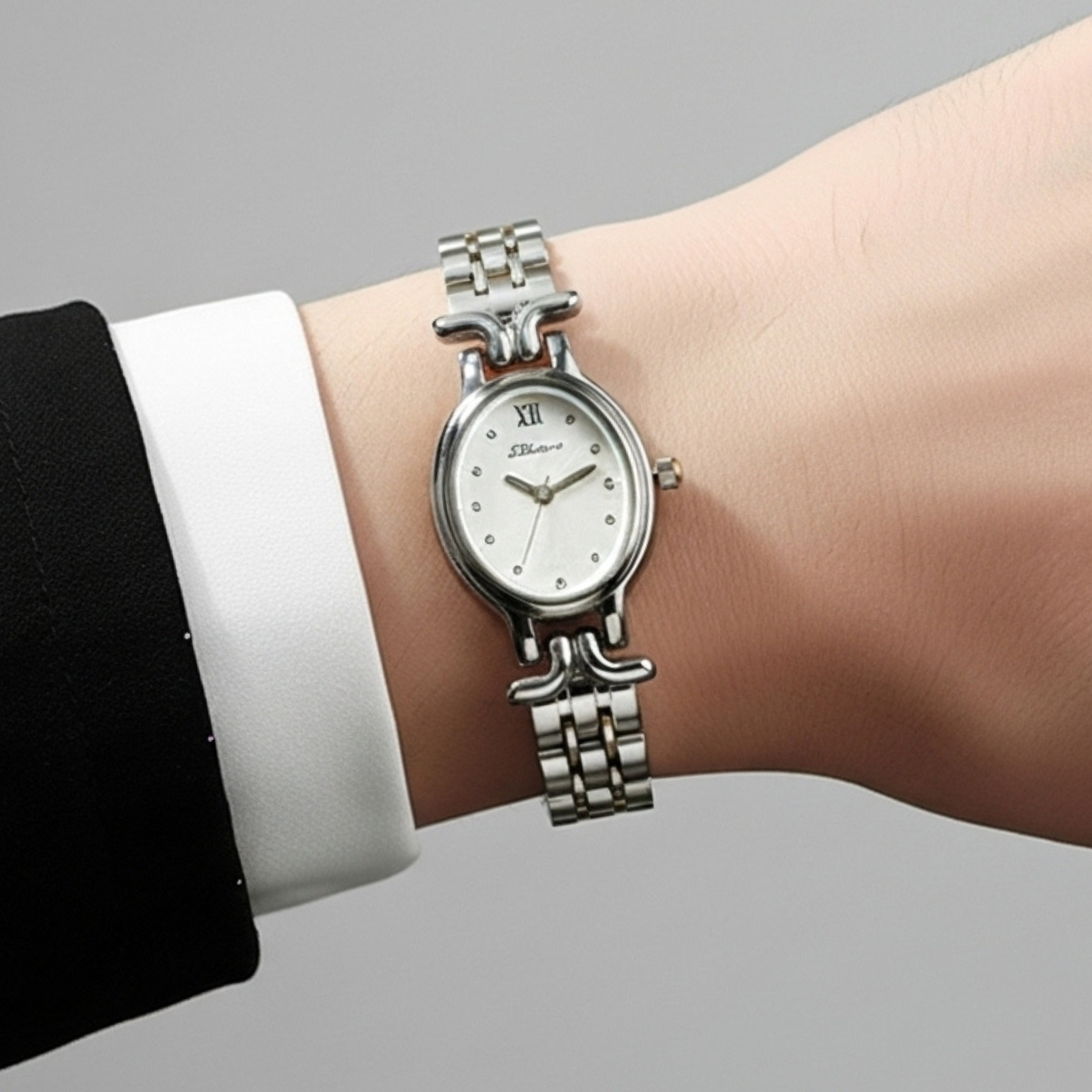 Edward Watches – Oval Dial Gold Watch for Women